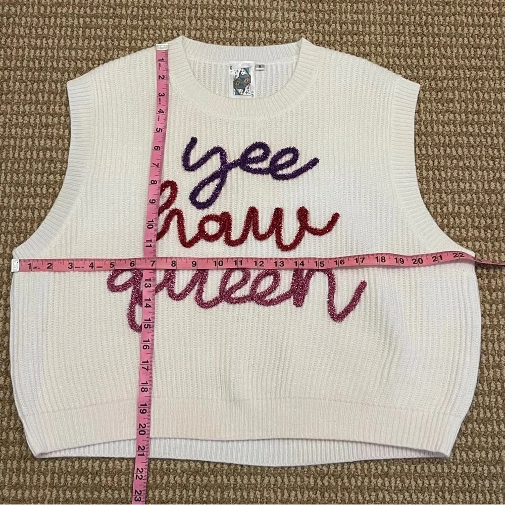 QUEEN OF SPARKLES White Sweater with Purple and Red Text - Picture 6 of 9
